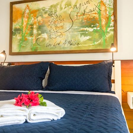 Treetops Hotel Caye Caulker Luaran gambar