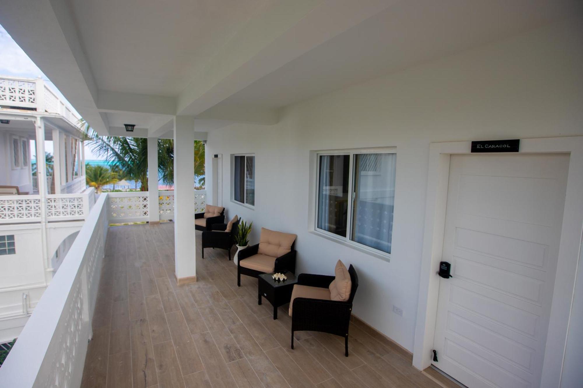 Treetops Hotel Caye Caulker Luaran gambar